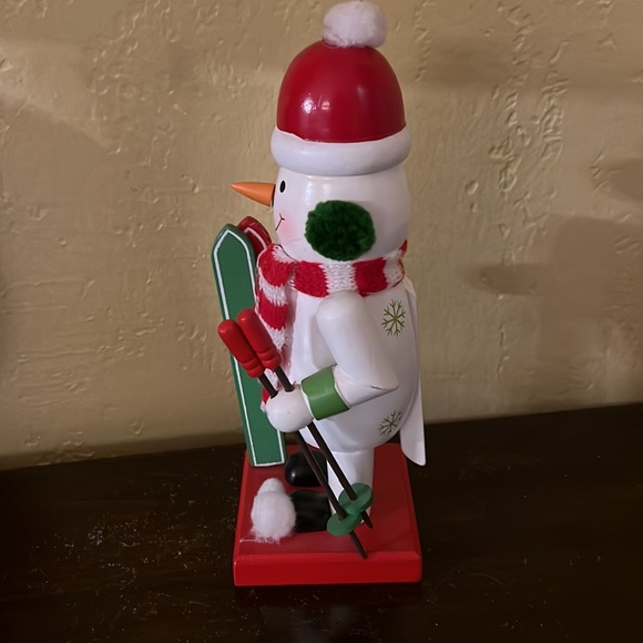 Snowman nutcracker - Picture 3 of 4